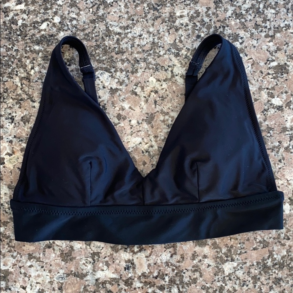 Aerie swimsuit top size M - black